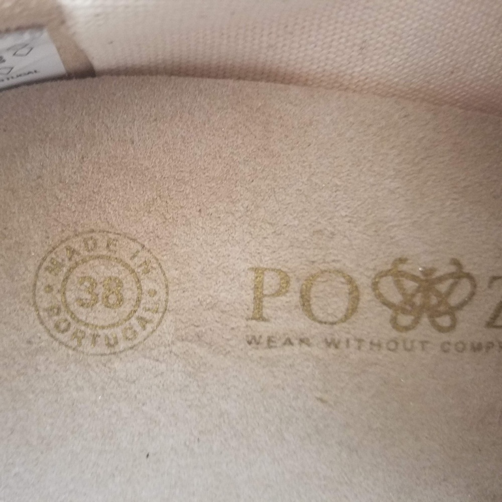 Po-Zu Women's Sneakers - Picture 5 of 5